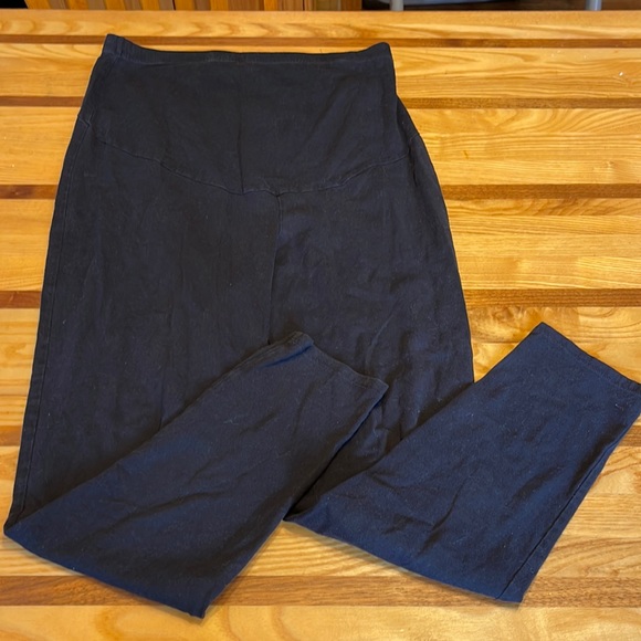 Time and Tru Maternity Black Leggings with Over the belly waistband - Picture 1 of 4